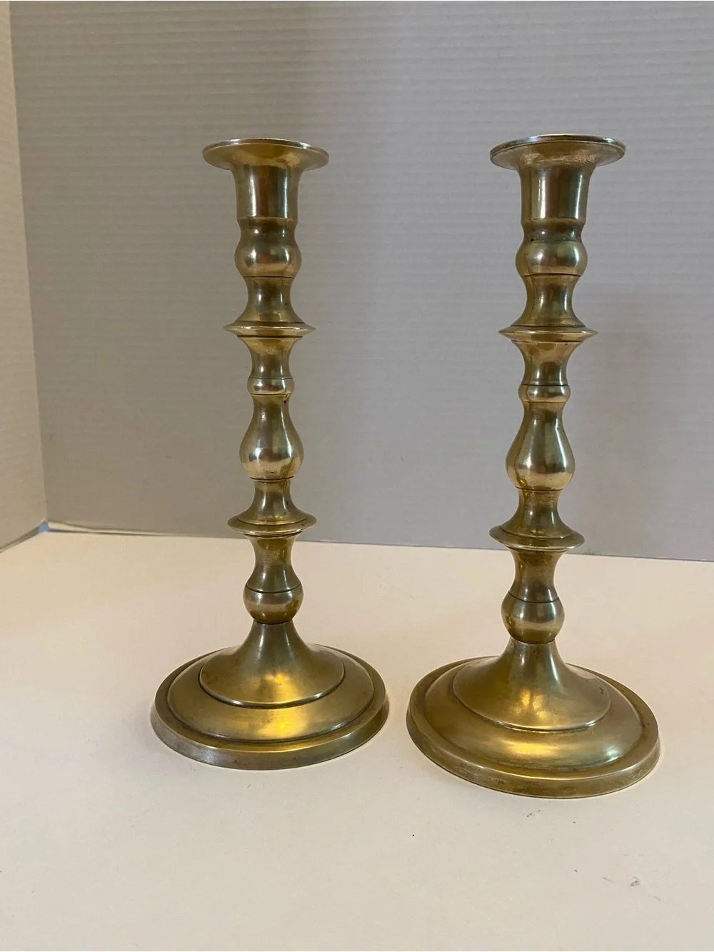 Unbranded brass candle